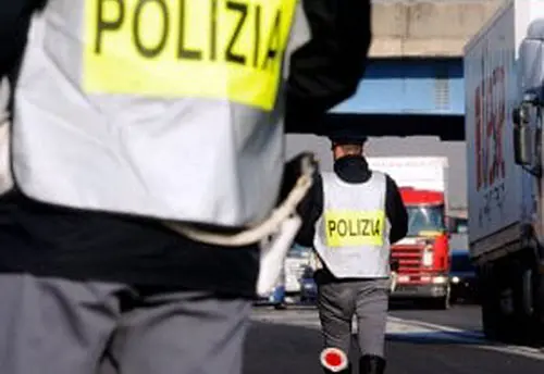 Tir Imbocca Contromano La Tangenziale A Pontecagnano, Tragedia Sfiorata